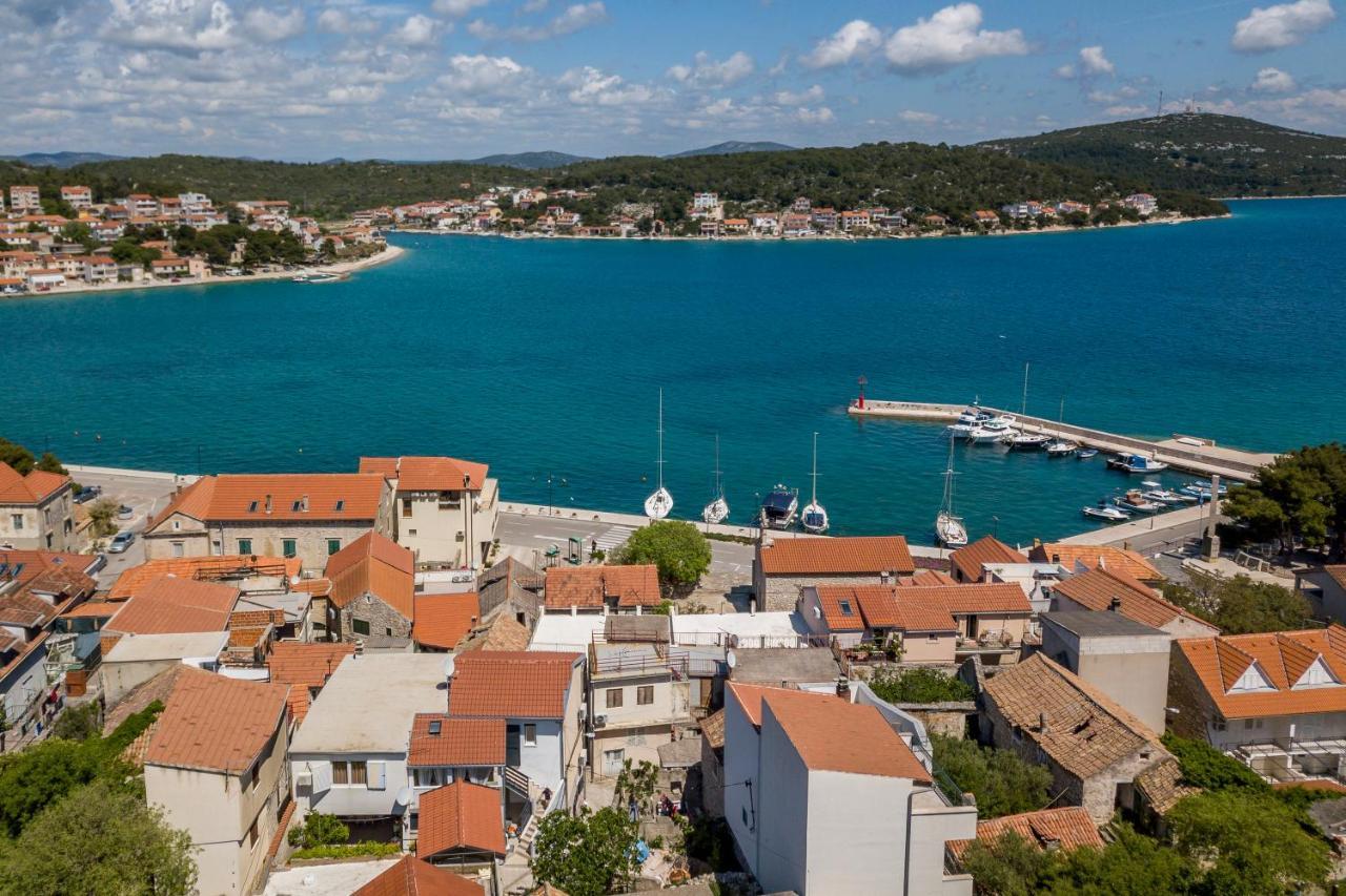 Luxury Skalinada Near Beaches, - Dalmatia Apartment *