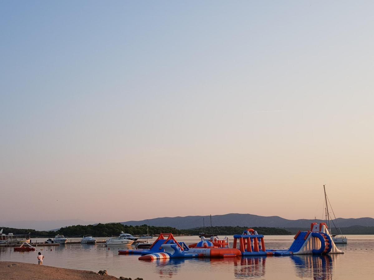 Luxury Skalinada Near Beaches, - Dalmatia Apartment Tisno